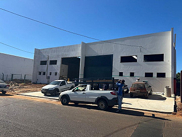 Barrac�o - Aluguel - Vila Industrial - Ara�atuba - SP